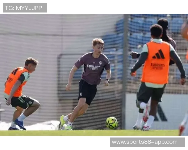 赫伊森恢复合练状态良好有望参加国家德比对决